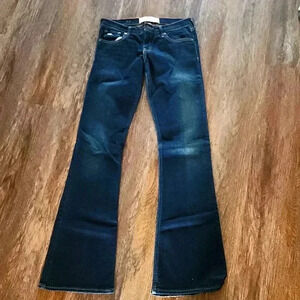 ***NWT* Hollister Cali Flare jeans